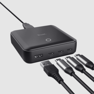 Trust Maxo 100W 4-port USBdesktop punjač, 3 USB-C porta,1 USB-A port - Slika 1