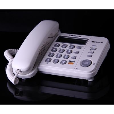 PANASONIC telefon stolni KX-TS580FXW bijeli PANASONIC telefon stolni KX-TS580FXW bijeli