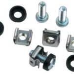 Triton paket od 20 M6 vijka s podloškom i kaveznim maticama